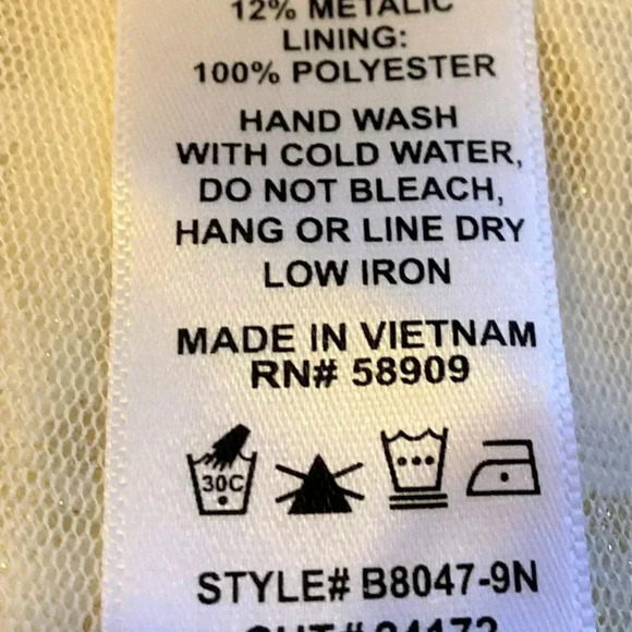 Copper Key Big Girls Size XS skirt Cream White shade with Silvery accents - Picture 6 of 6